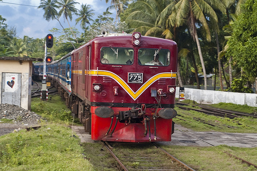 Class M5C Loco No.775 hauling 'Ruhunu Kumari' Express